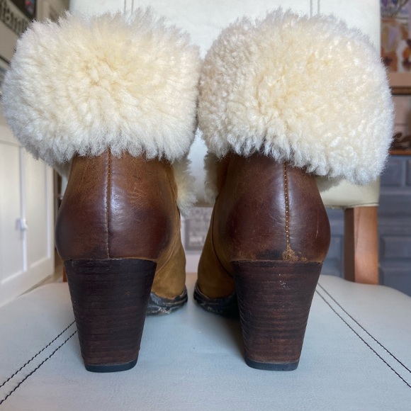 Born Dona Distressed leather and shearling boots sz9 - Picture 5 of 10